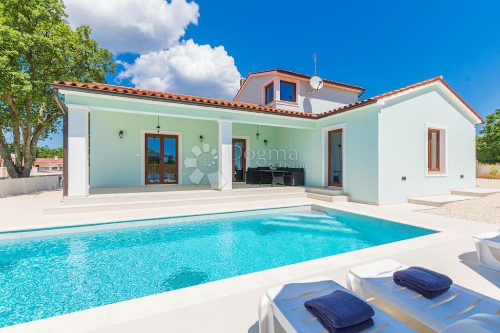 Casa Svetvinčenat, 160m2