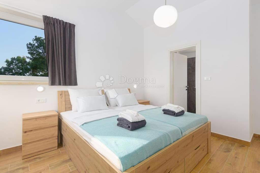 Casa Svetvinčenat, 160m2