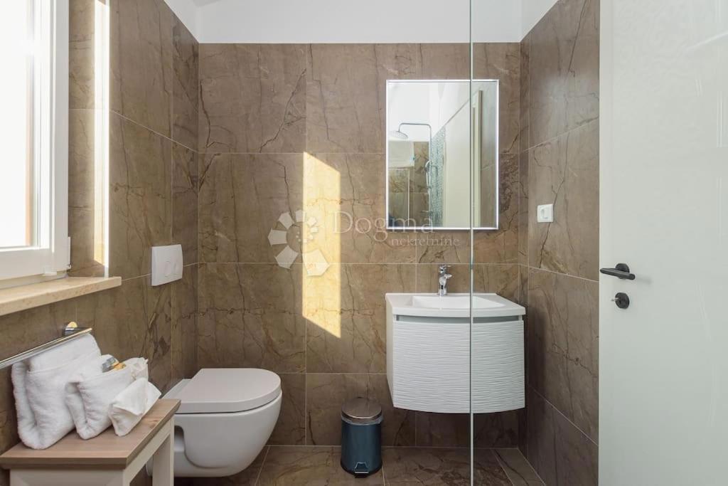 Casa Svetvinčenat, 160m2