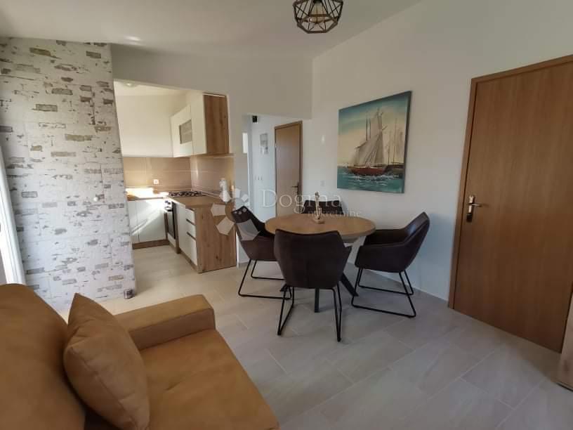 CASA IN VENDITA ISOLA DI VIR