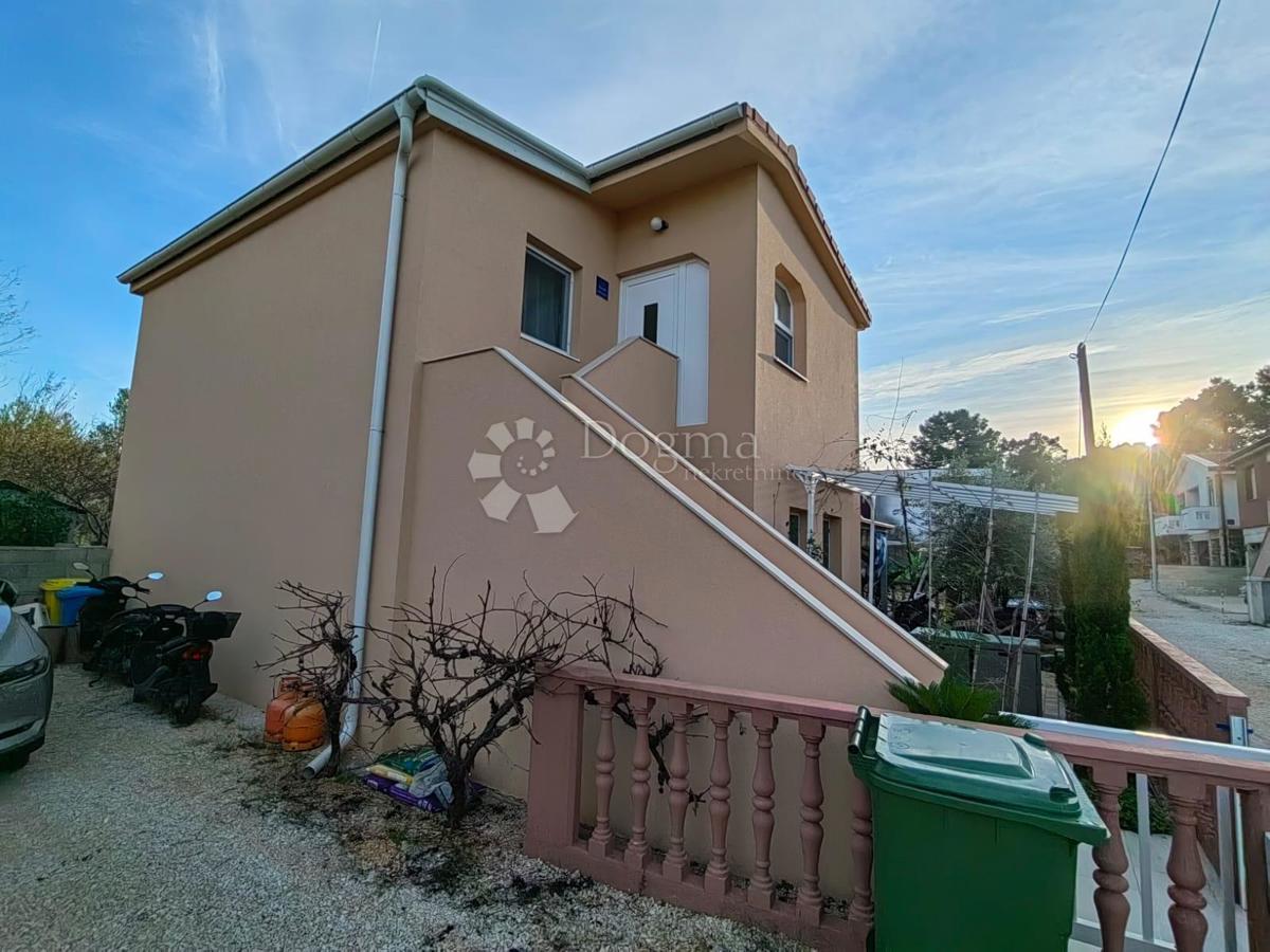 CASA IN VENDITA ISOLA DI VIR