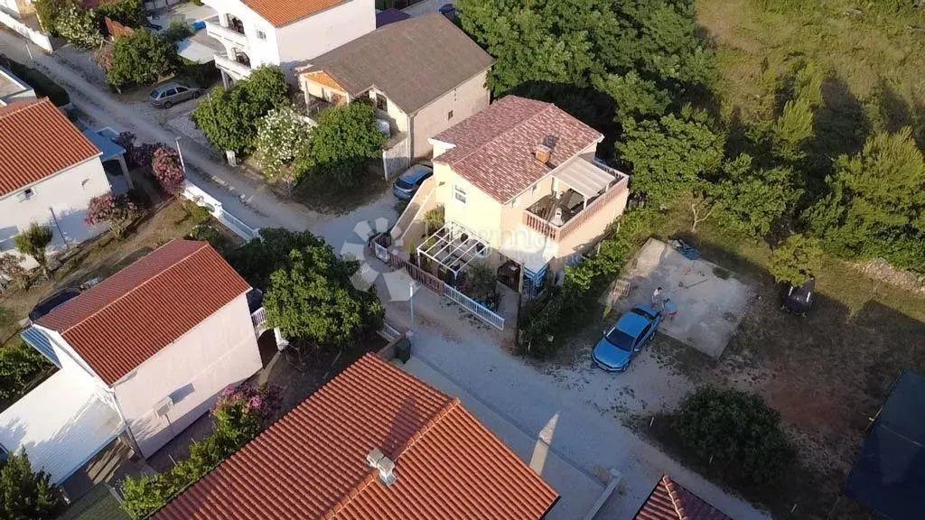 CASA IN VENDITA ISOLA DI VIR