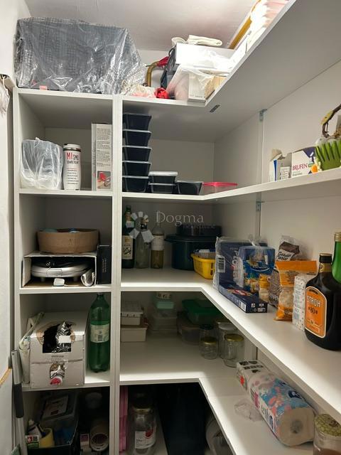 Allogio Podmurvice, Rijeka, 84,12m2