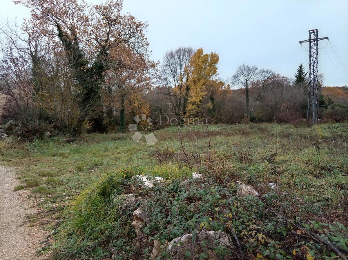 Terreno edificabile Vrbnik, 1.022m2