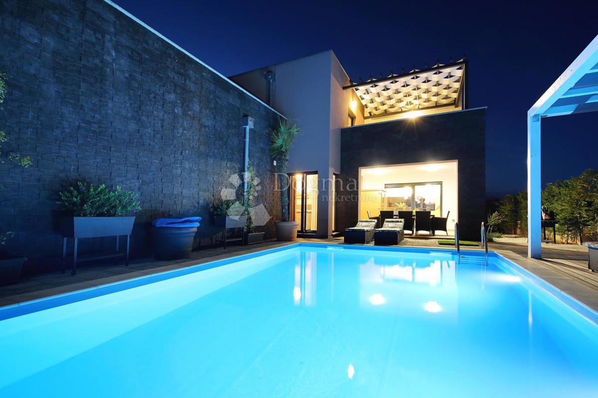 Casa Zaton, Nin, 603m2