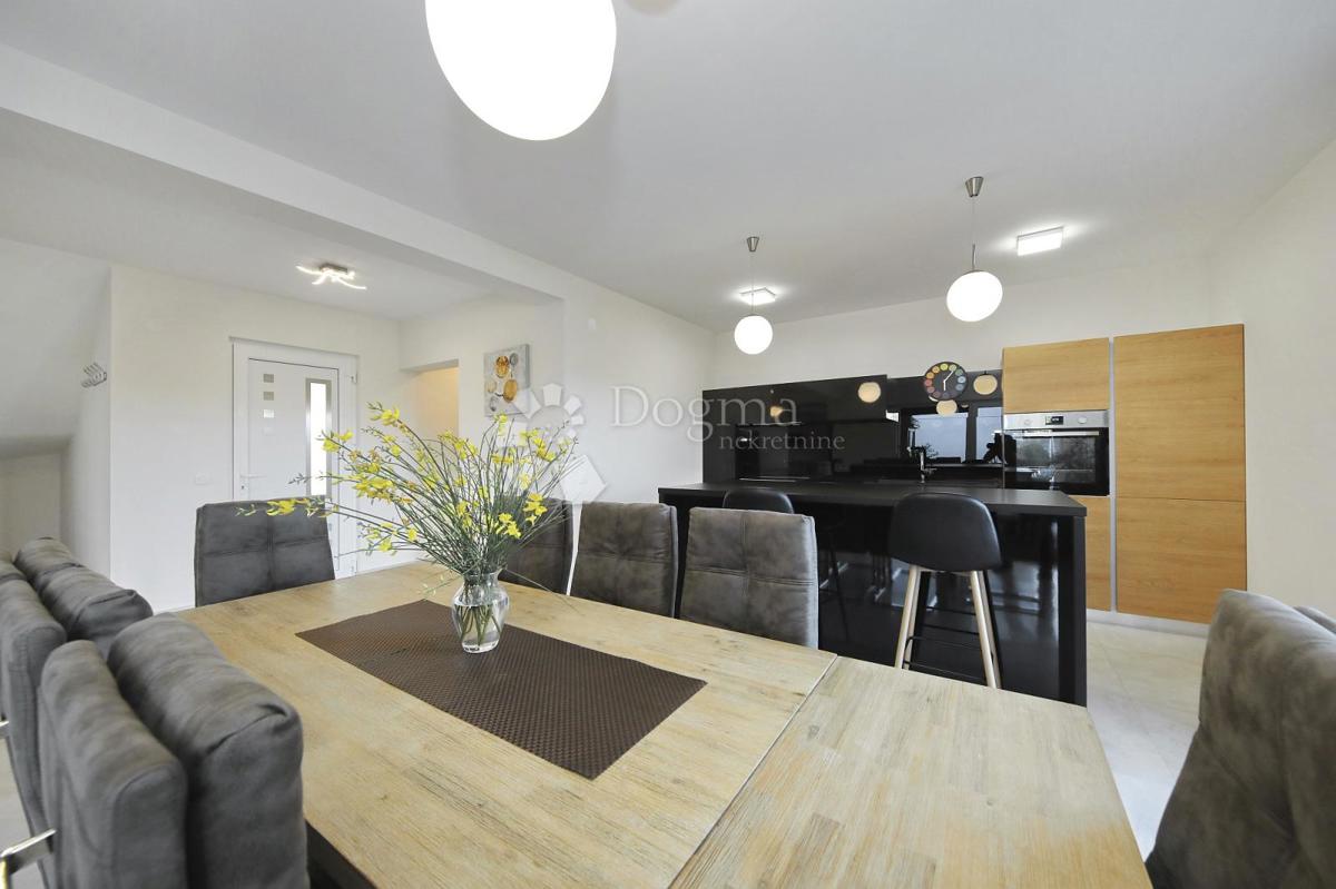 Casa Zaton, Nin, 603m2