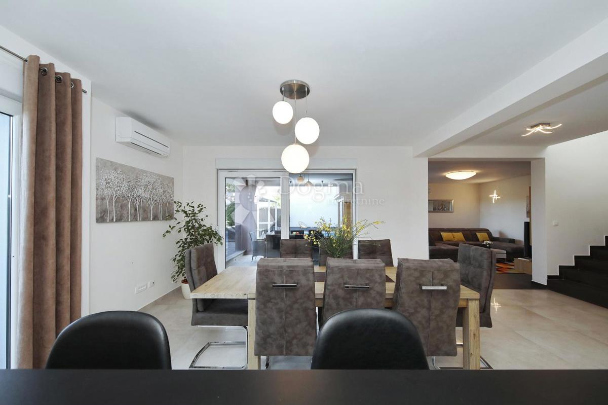 Casa Zaton, Nin, 603m2