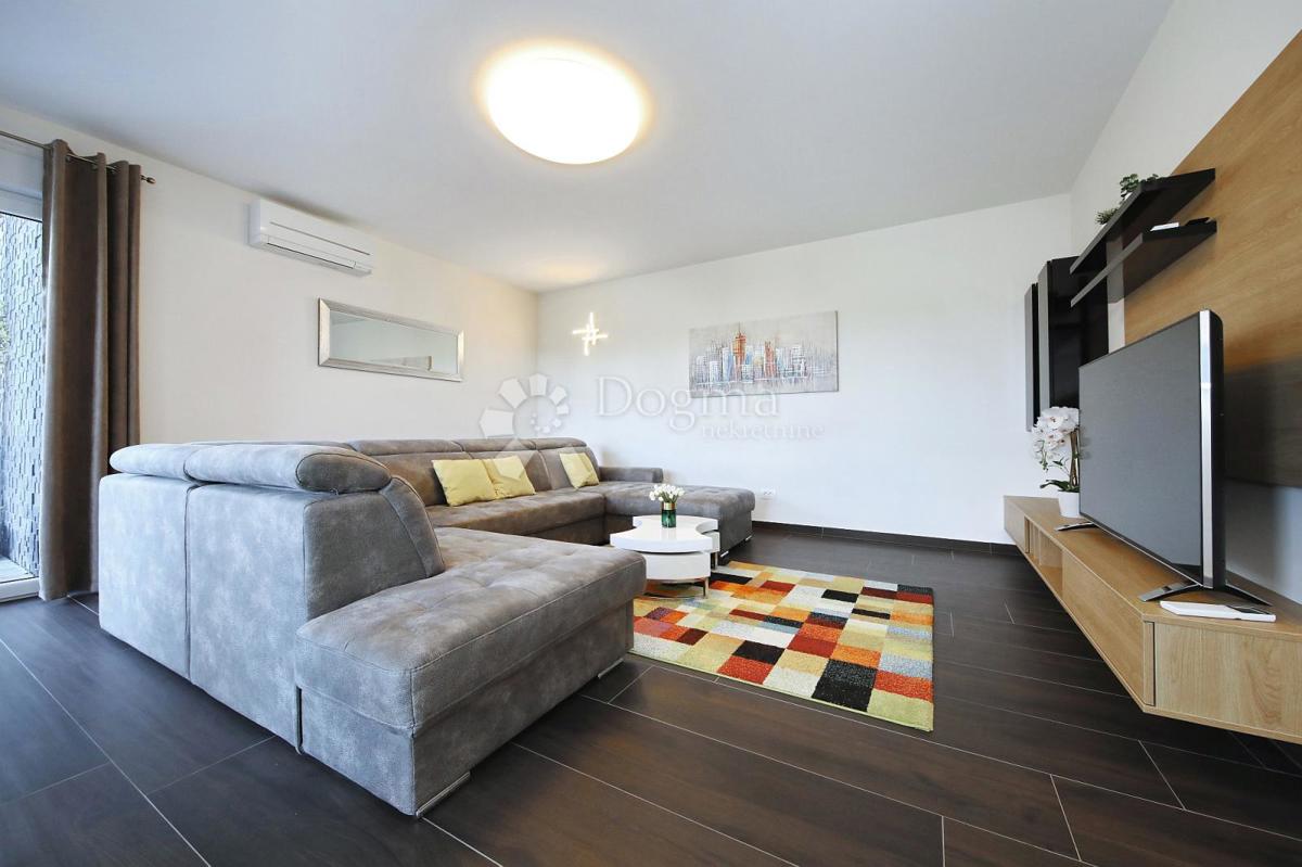 Casa Zaton, Nin, 603m2