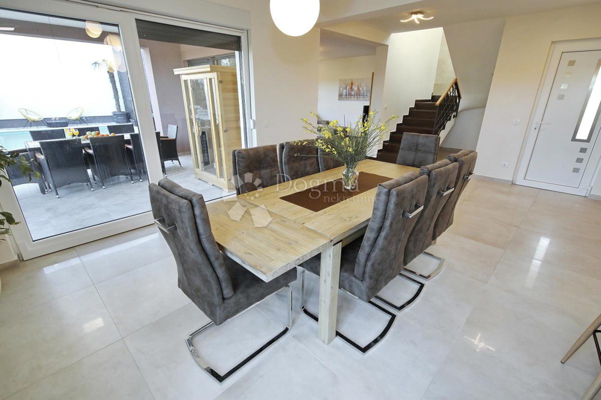 Casa Zaton, Nin, 603m2