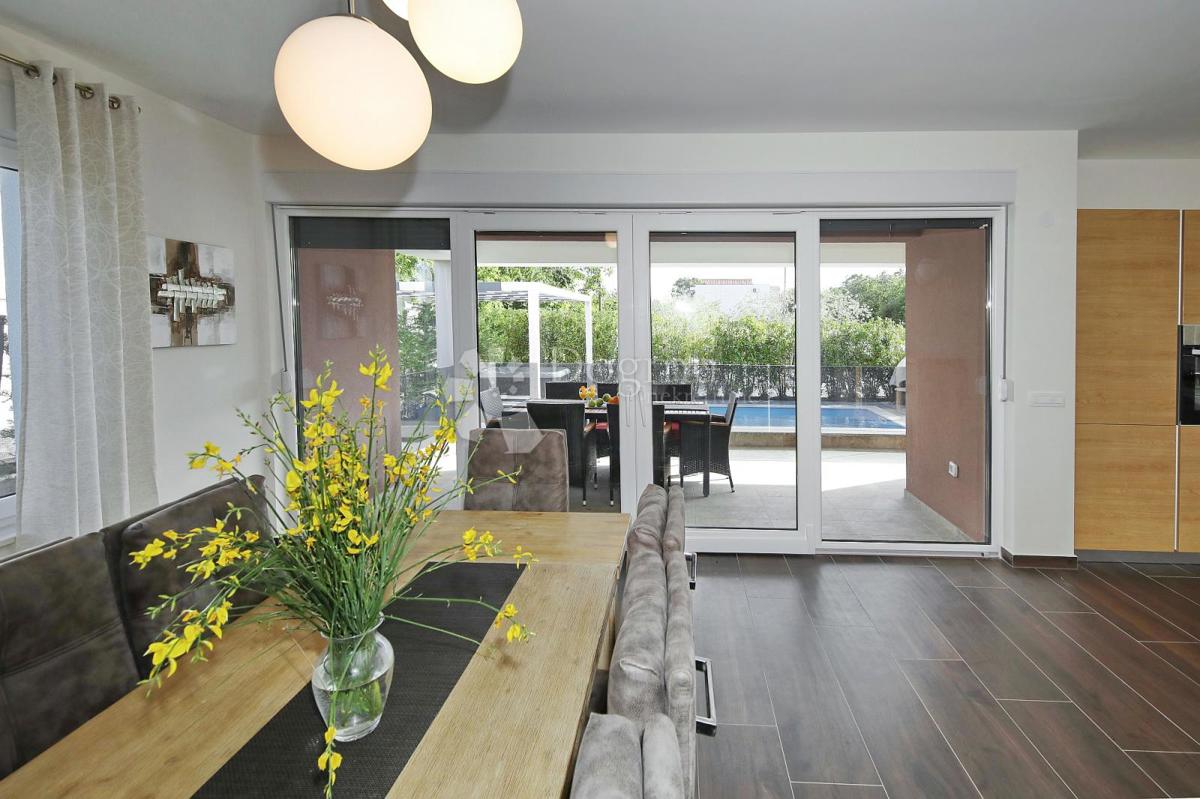 Casa Zaton, Nin, 603m2