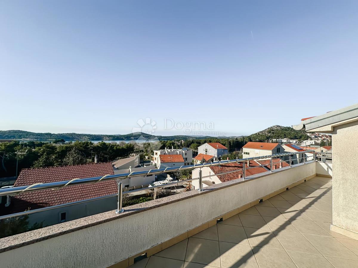 Allogio Crnica, Šibenik, 251,93m2