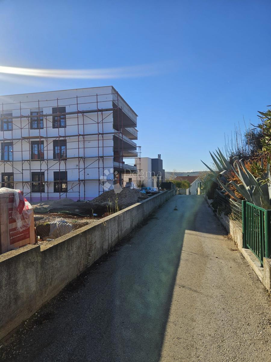 Appartamento Ljubač, Ražanac, 102,17m2