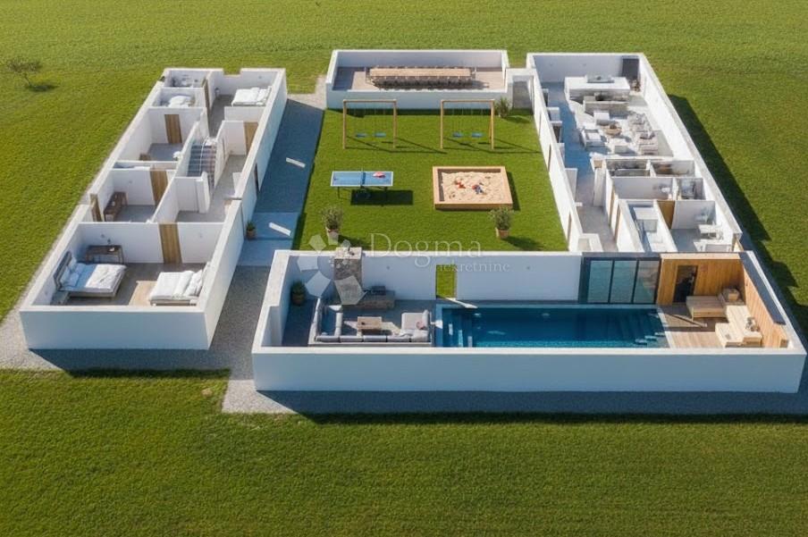 Terreno edificabile Plaški, 11.130m2