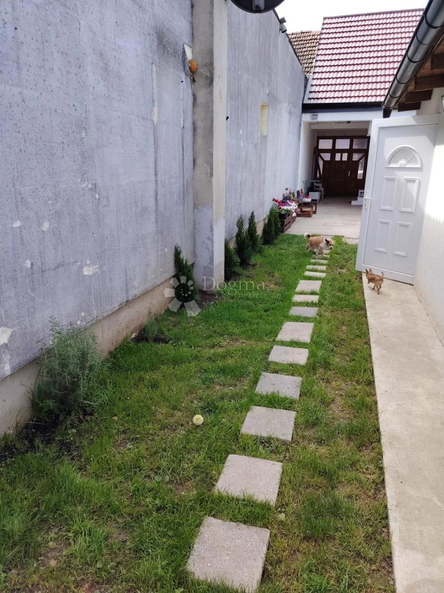 Casa Retfala, Osijek, 90,40m2