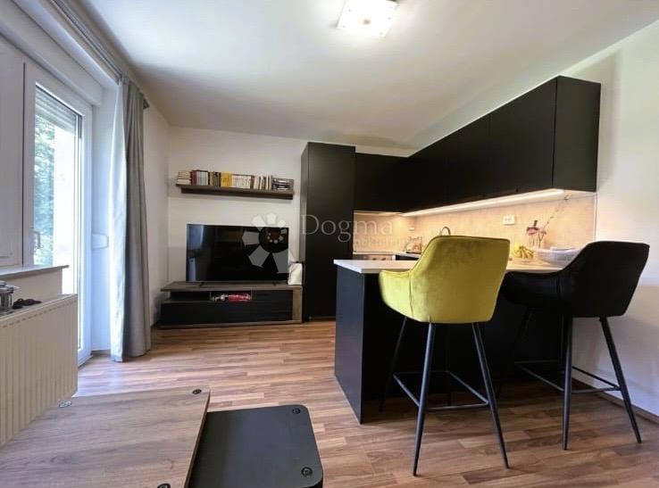 Allogio Gupčeva zvijezda, Gornji Grad - Medveščak, 44m2