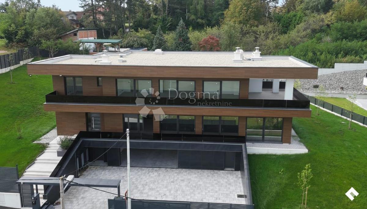 Casa Donji Trpuci, Brezovica, 645m2