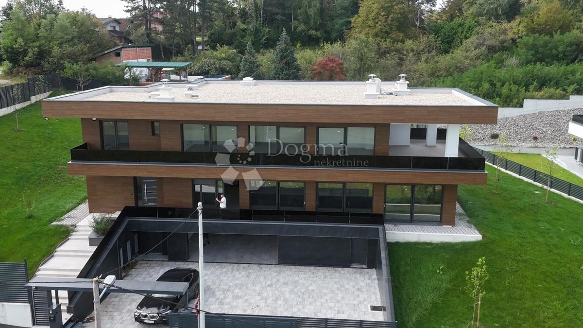 Casa Donji Trpuci, Brezovica, 645m2