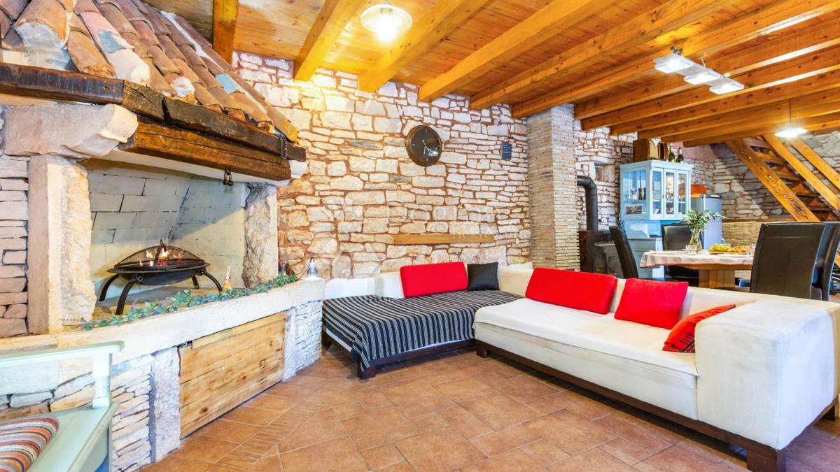 Casa Režanci, Svetvinčenat, 100m2