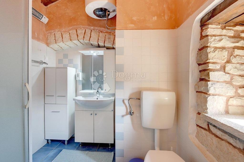 Casa Režanci, Svetvinčenat, 100m2