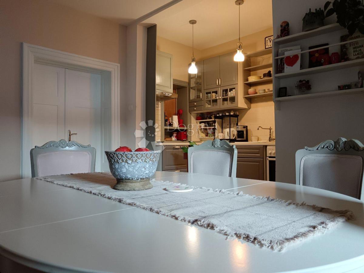 Casa Sajmište, Vukovar, 224m2