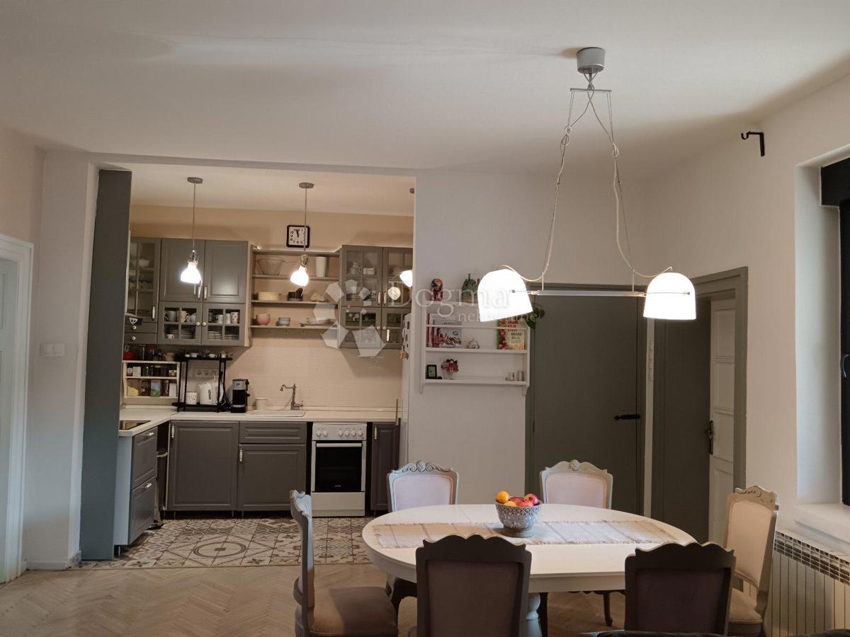 Casa Sajmište, Vukovar, 224m2