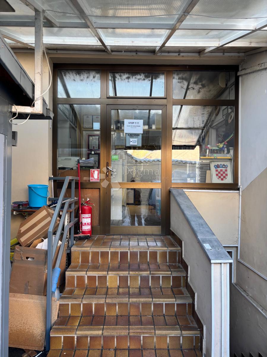 Locale commerciale Gornji grad / Centar, Osijek, 168m2