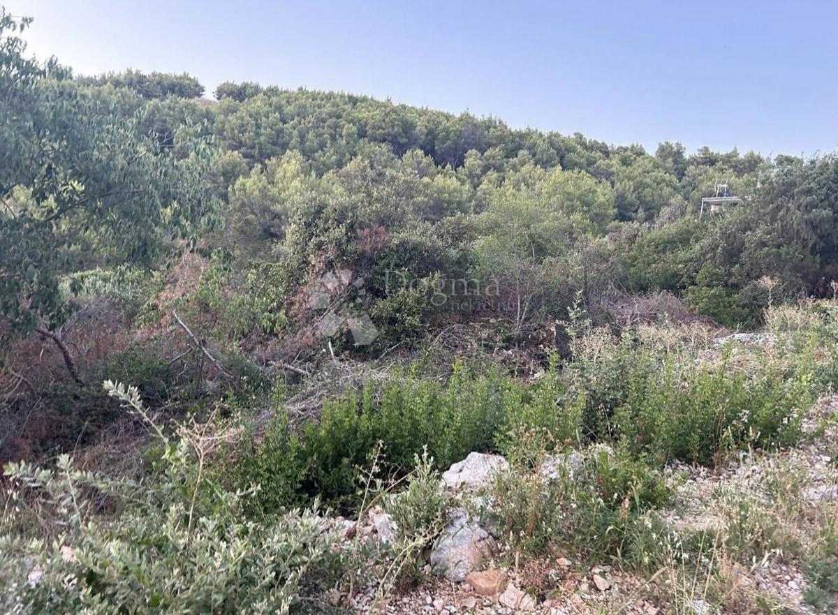 Terreno edificabile Vrsine, Marina, 1.360m2