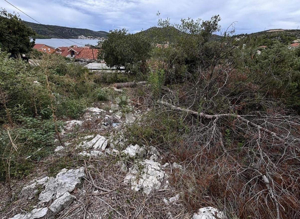 Terreno edificabile Vrsine, Marina, 1.360m2