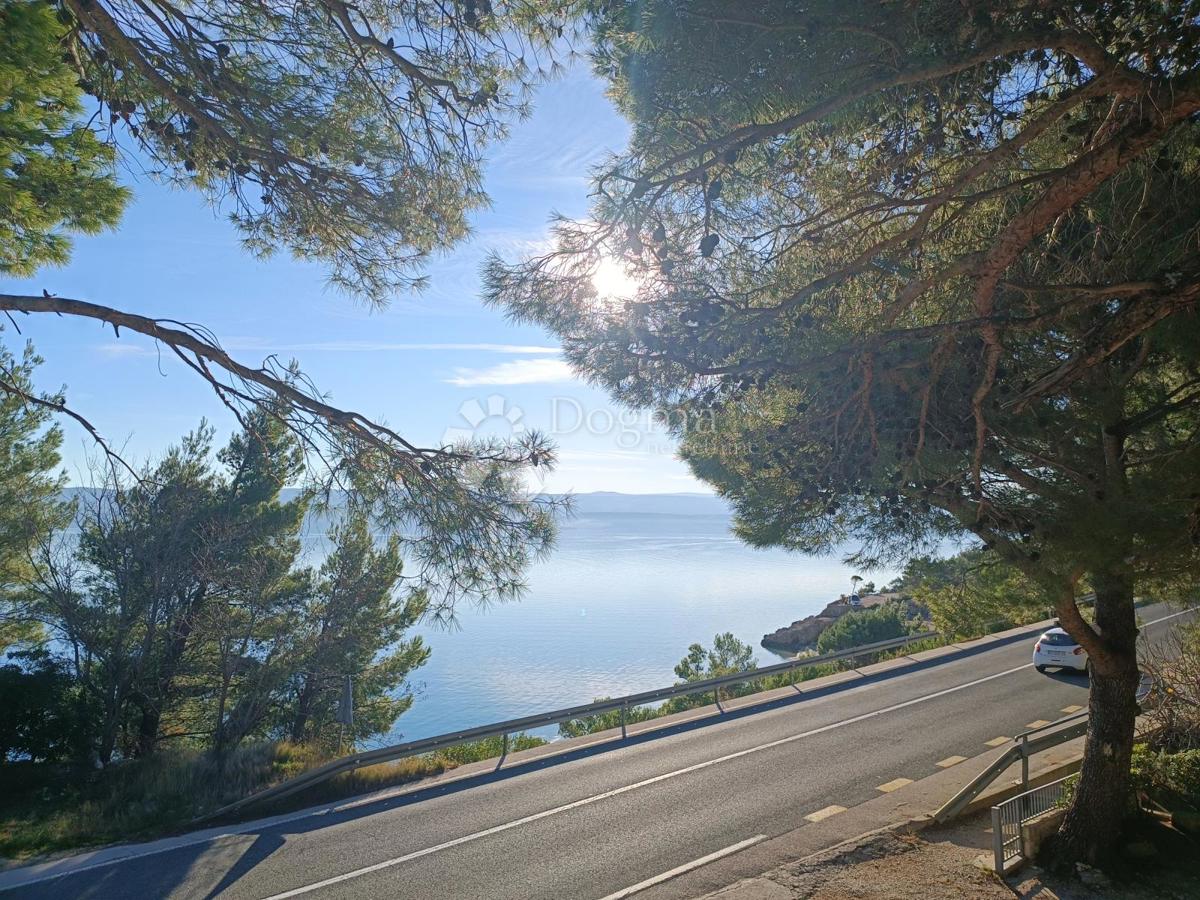 Terreno edificabile Lokva Rogoznica, Omiš, 752m2