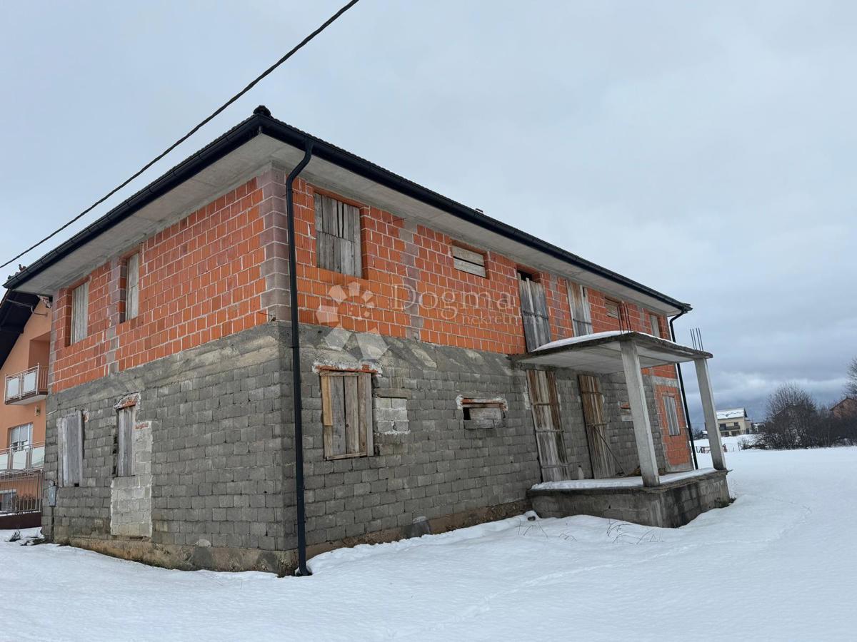 Casa Centar, Gospić, 330m2