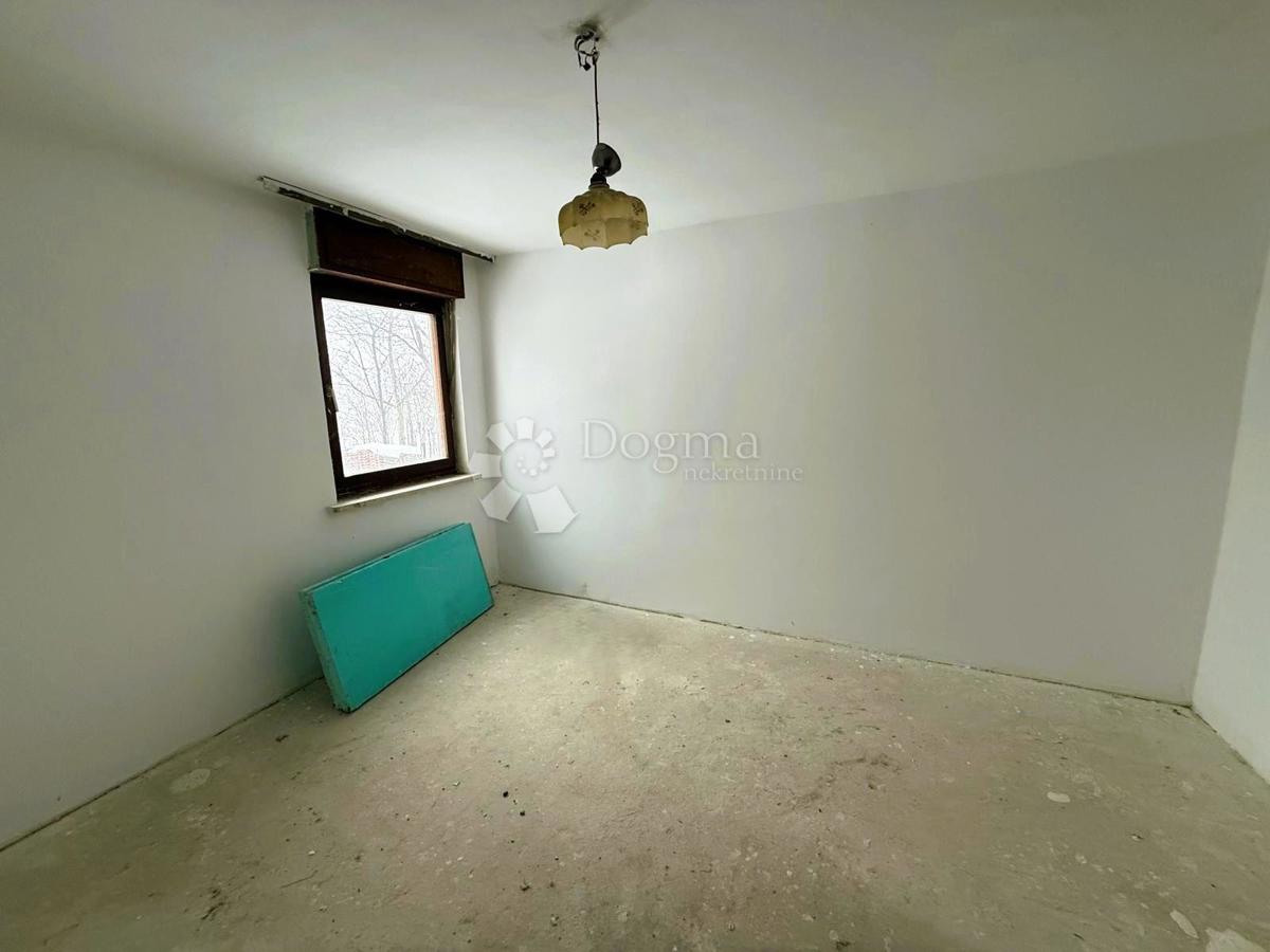 Locale commerciale Banfi, Štrigova, 4.543m2