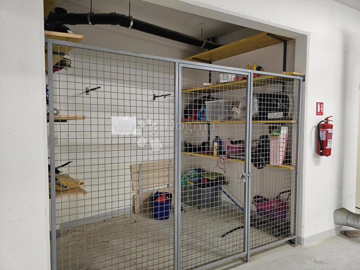 A 200 metri dal MARE/CHIUSO EDIFICIO RESIDENZIALE/GARAGE