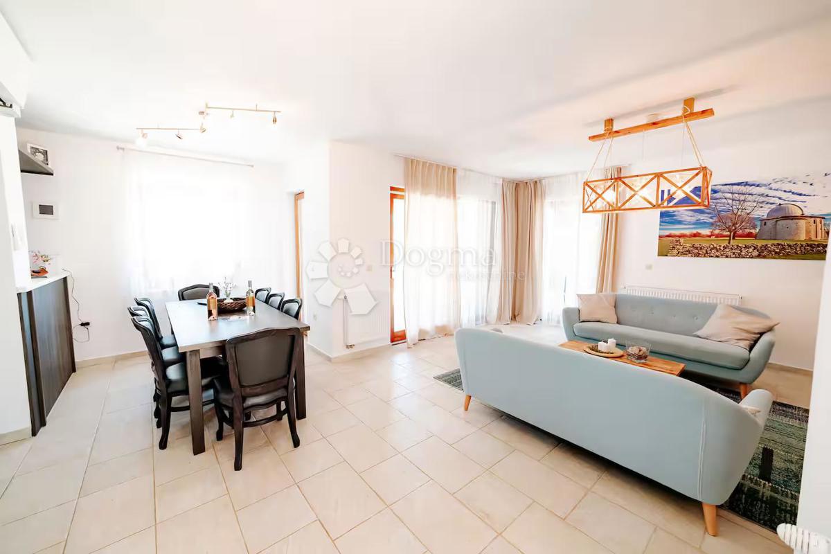 Casa Višnjan, 200m2