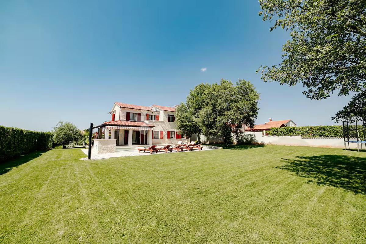 Casa Višnjan, 200m2