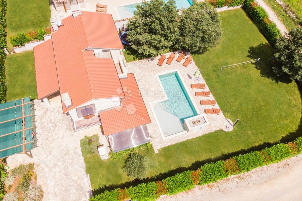 Casa Višnjan, 200m2