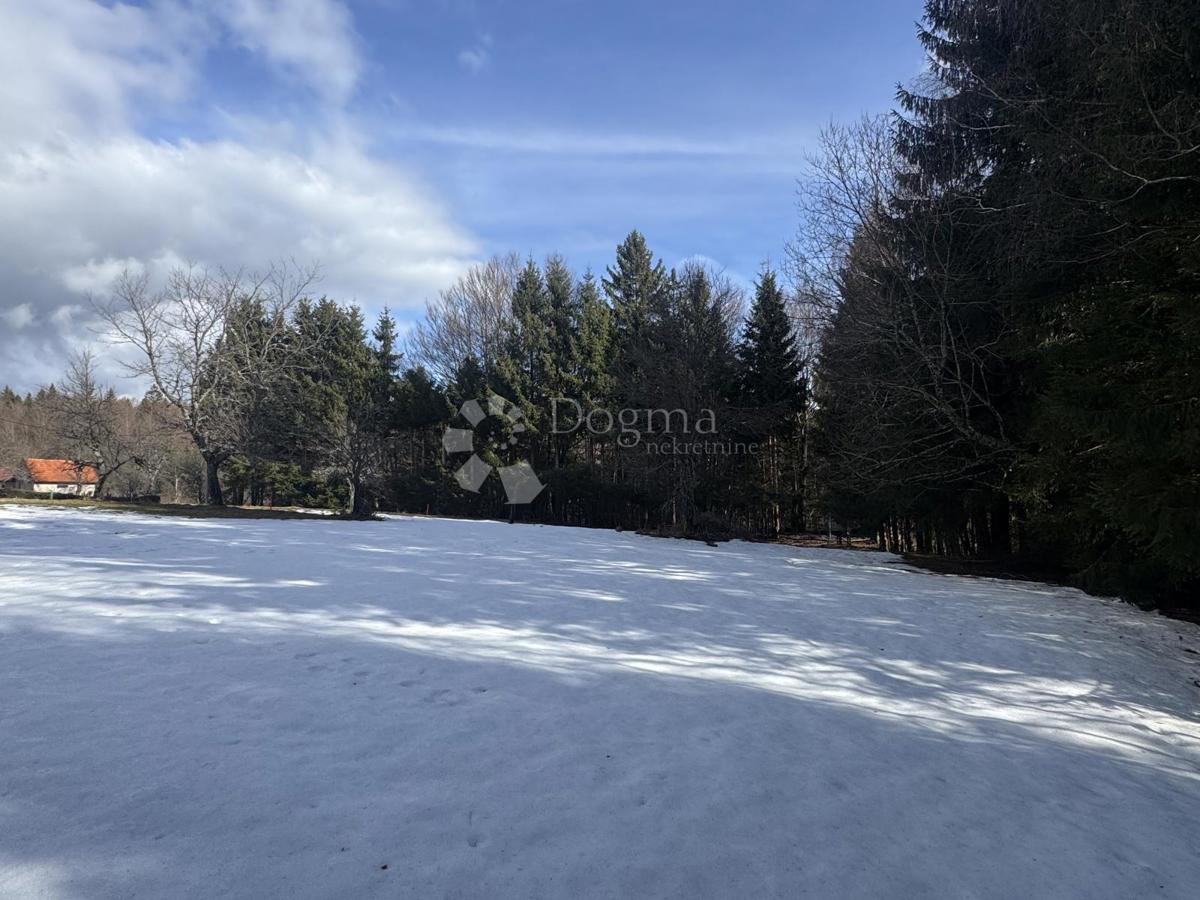 Terreno edificabile Hlevci, Skrad, 1.757m2