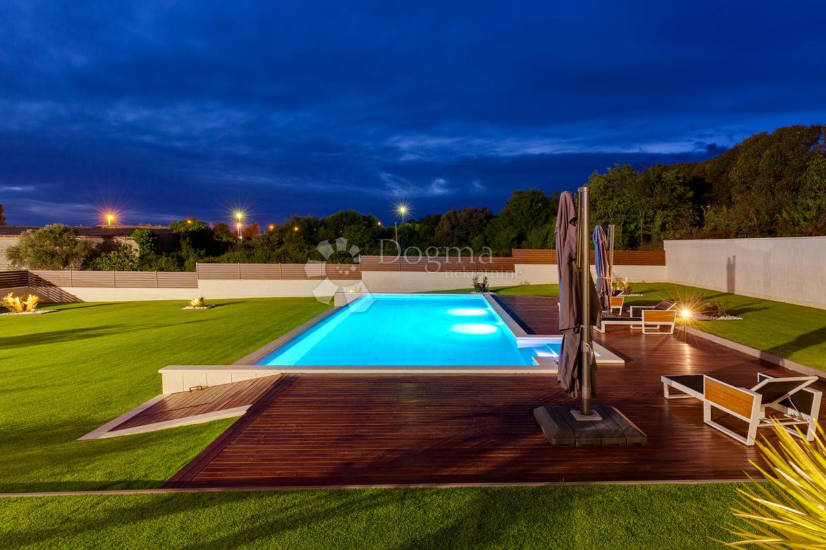 Casa Bili brig, Zadar, 544m2