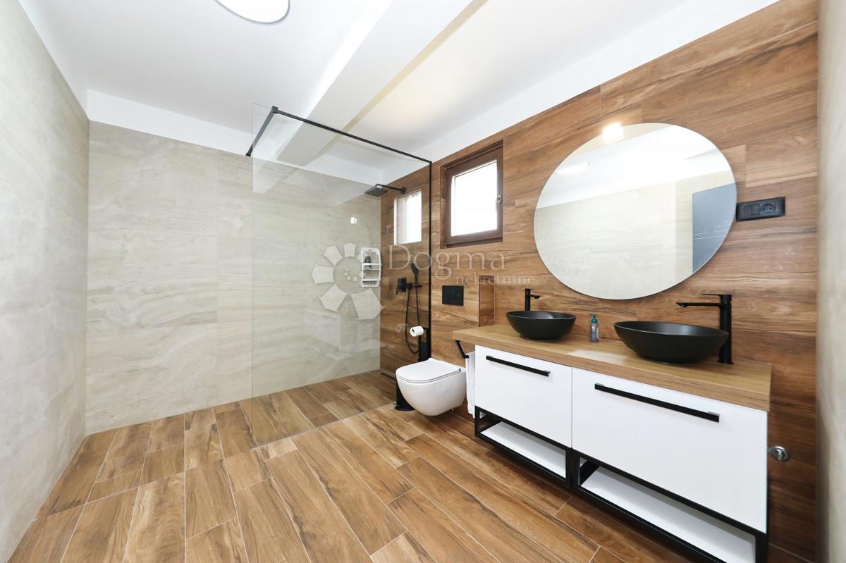 Casa Bili brig, Zadar, 544m2