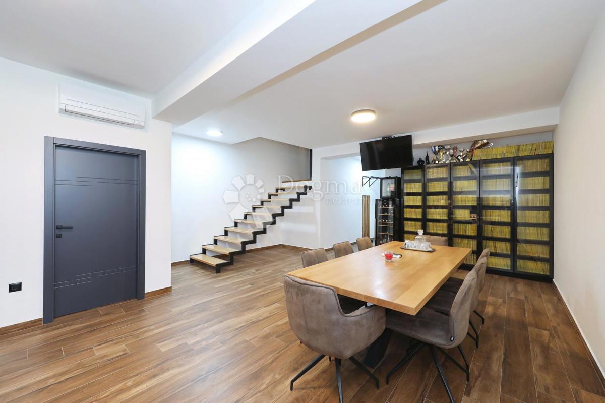 Casa Bili brig, Zadar, 544m2