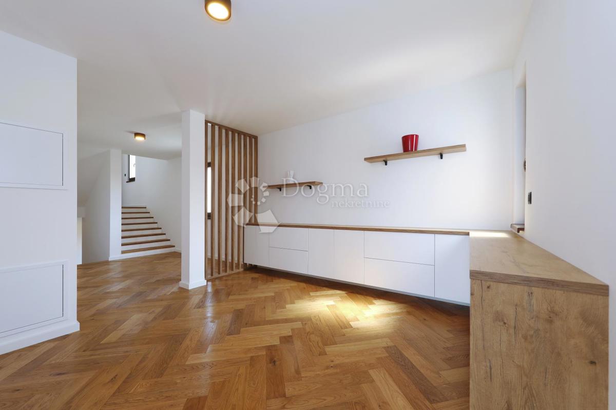 Casa Bili brig, Zadar, 544m2