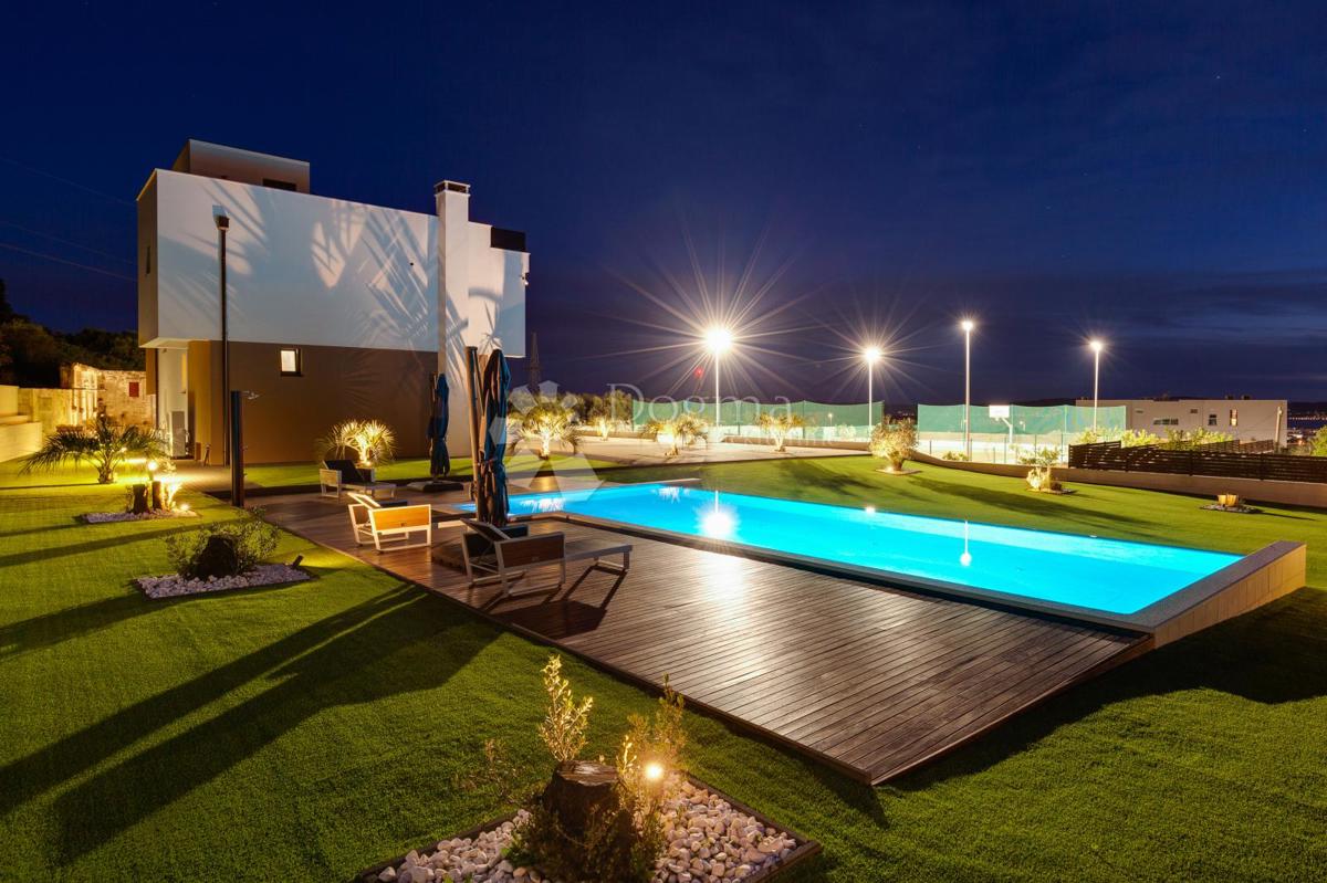 Casa Bili brig, Zadar, 544m2