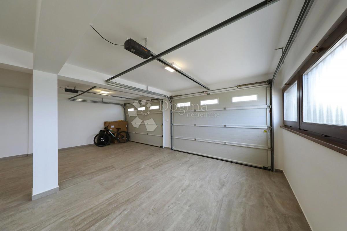 Casa Bili brig, Zadar, 544m2