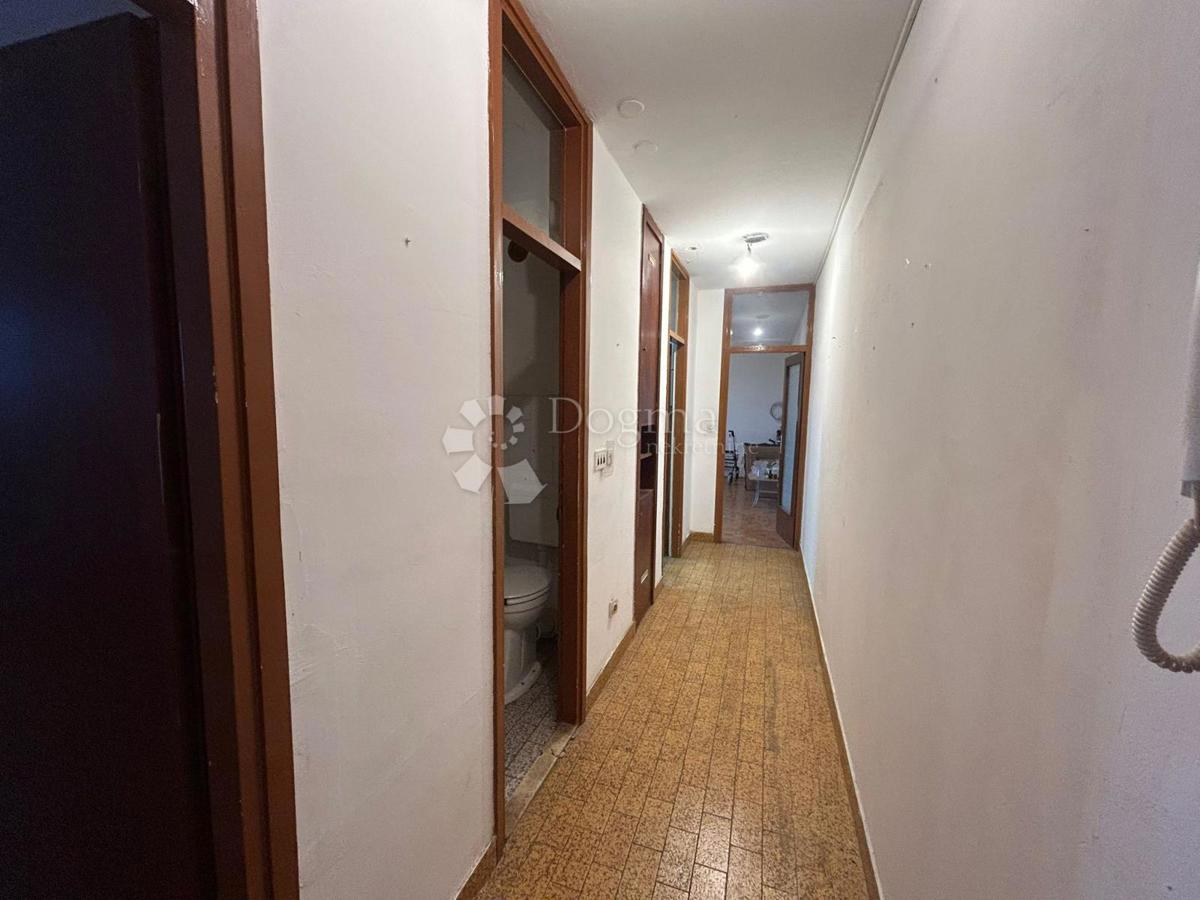 Allogio Vidikovac, Pula, 1m2