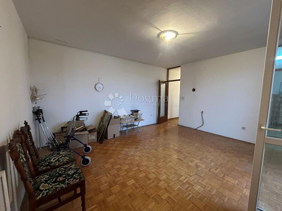 Allogio Vidikovac, Pula, 1m2