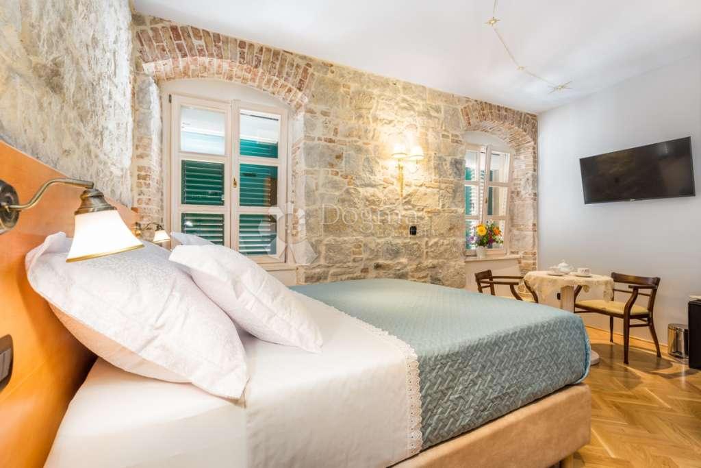 Allogio Grad, Split, 160m2