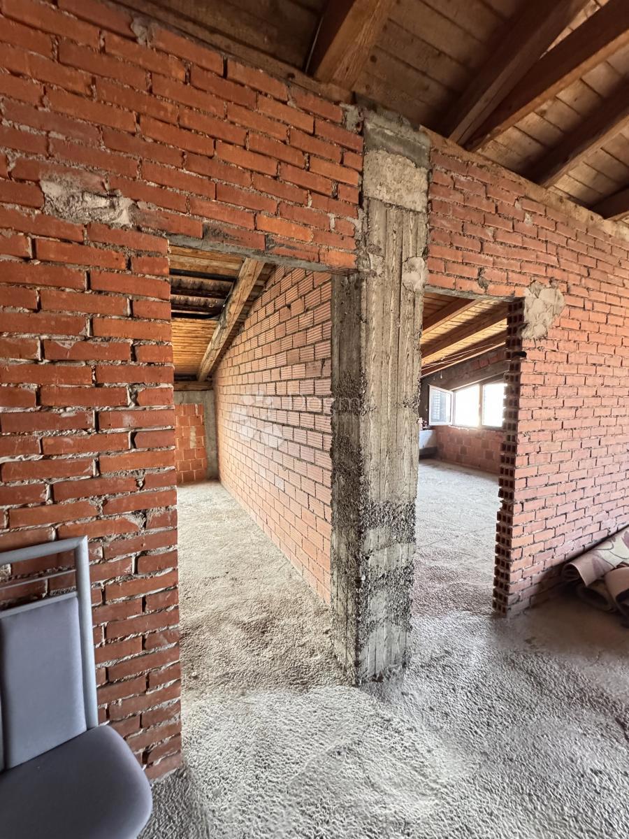 Casa Brestje, Sesvete, 425,33m2