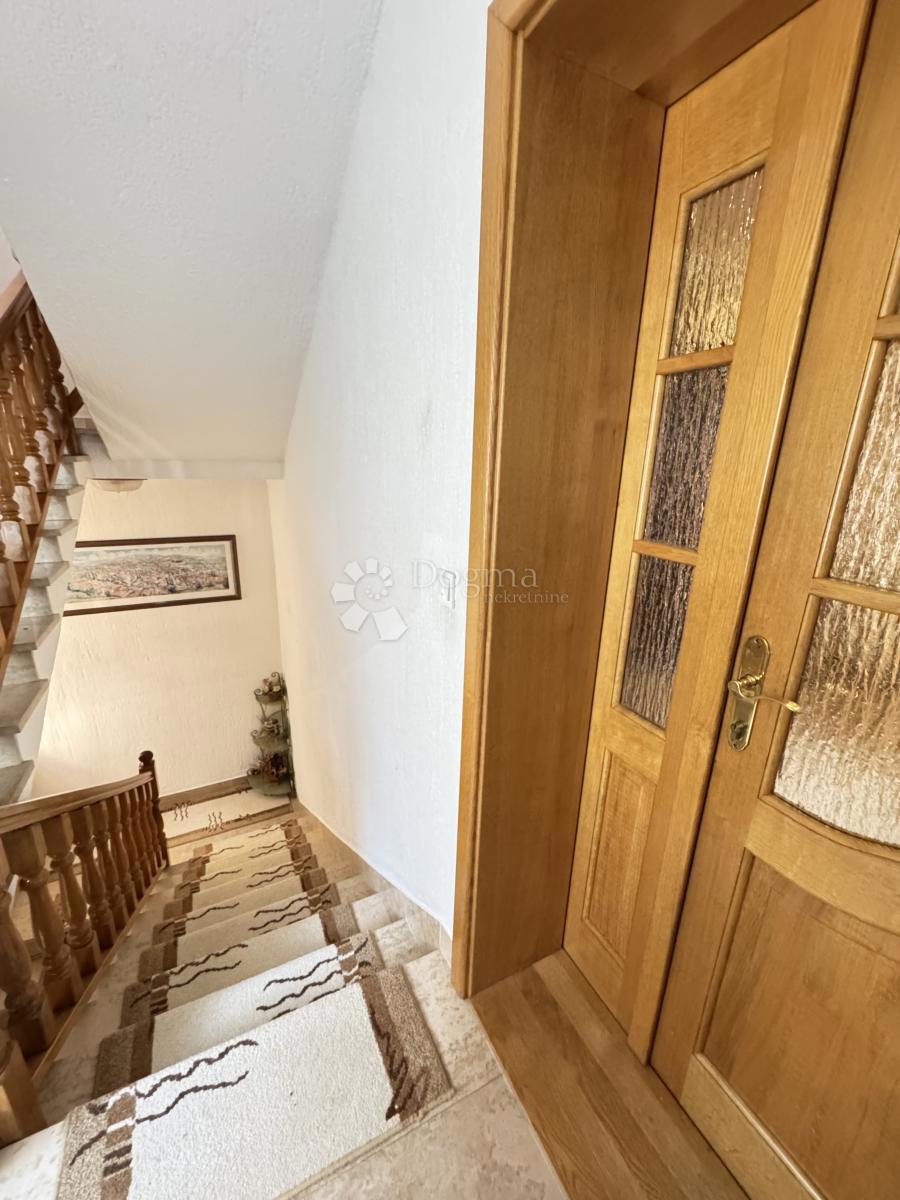 Casa Brestje, Sesvete, 425,33m2