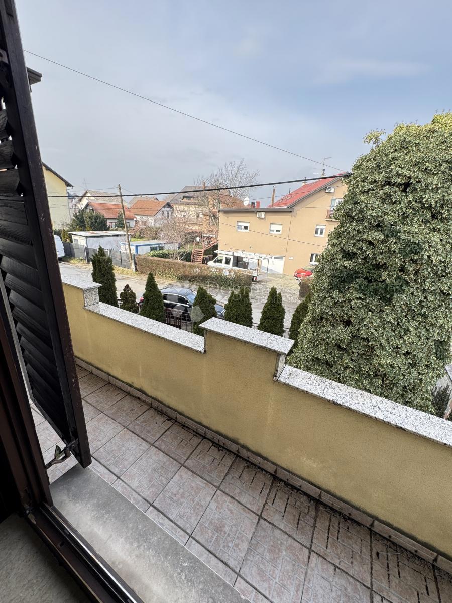 Casa Brestje, Sesvete, 425,33m2