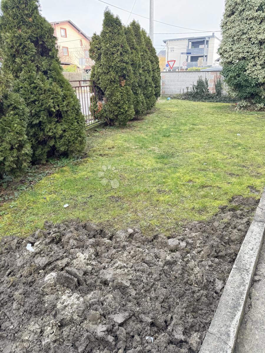 Casa Brestje, Sesvete, 425,33m2