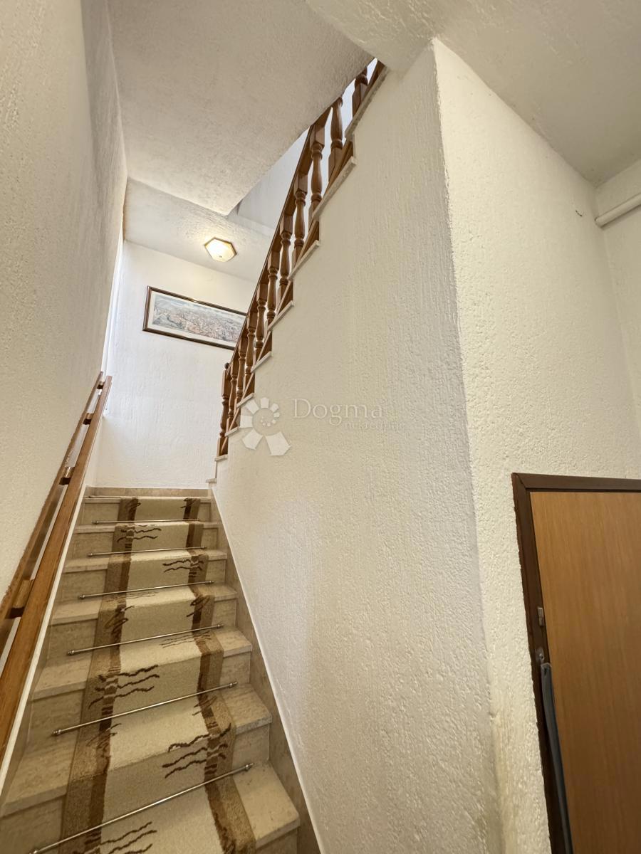 Casa Brestje, Sesvete, 425,33m2